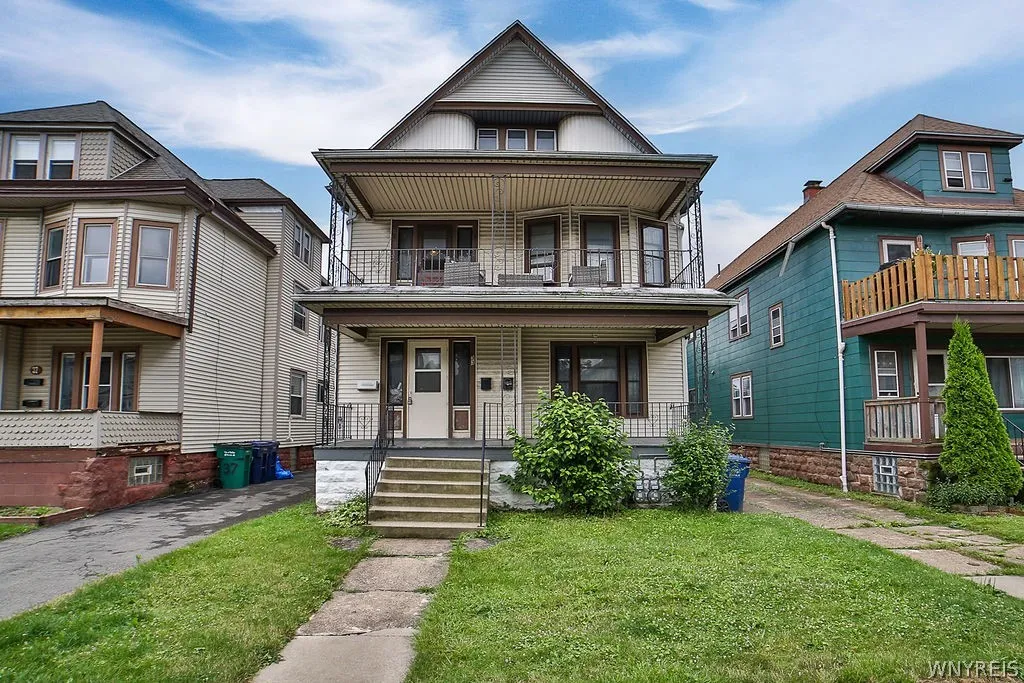 33 Mount Vernon Avenue, Buffalo, New York 14210, Buffalo, New York 14210, 4 Bedrooms Bedrooms, ,2 BathroomsBathrooms,Residential,Closed,33 Mount Vernon Avenue, Buffalo, New York 14210,0,B1550306
