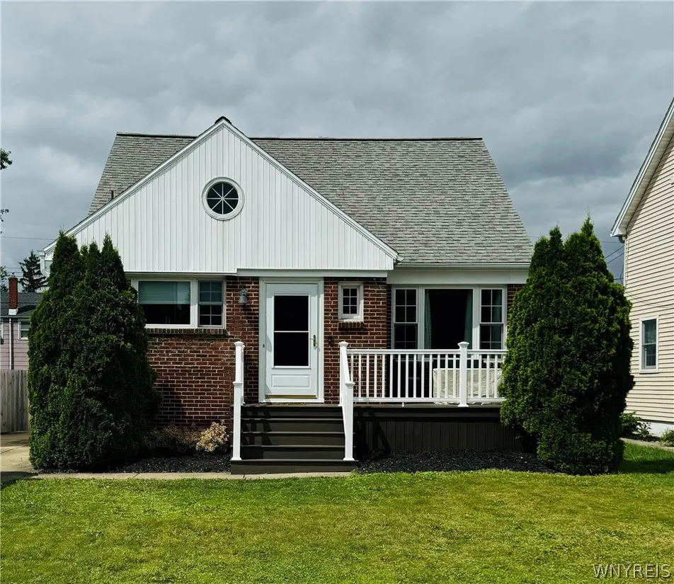 110 Turner Avenue, Buffalo, New York 14220, Buffalo, New York 14220, 3 Bedrooms Bedrooms, 6 Rooms Rooms,1 BathroomBathrooms,Residential,Closed,110 Turner Avenue, Buffalo, New York 14220,0,B1551661