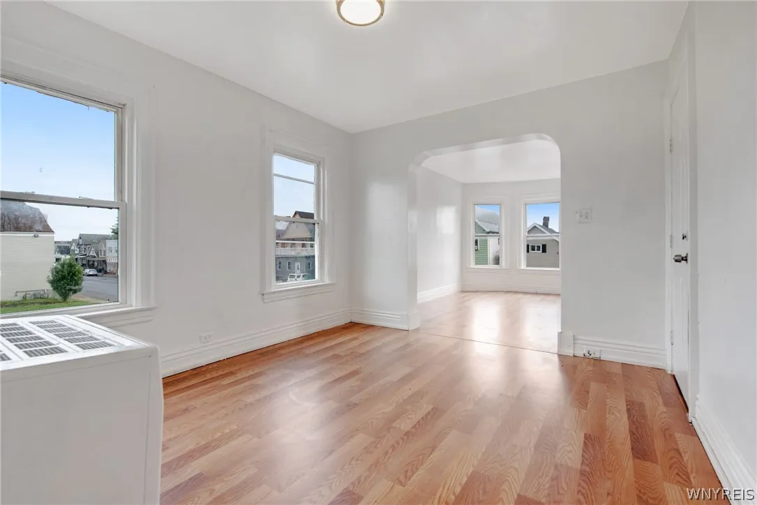 878 Clinton Street, Buffalo, New York 14210, Buffalo, New York 14210, 6 Bedrooms Bedrooms, ,2 BathroomsBathrooms,Residential,Closed,878 Clinton Street, Buffalo, New York 14210,0,B1551682
