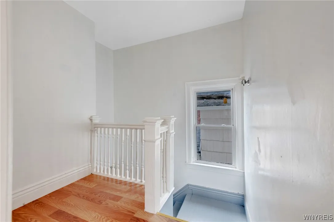 878 Clinton Street, Buffalo, New York 14210, Buffalo, New York 14210, 6 Bedrooms Bedrooms, ,2 BathroomsBathrooms,Residential,Closed,878 Clinton Street, Buffalo, New York 14210,0,B1551682