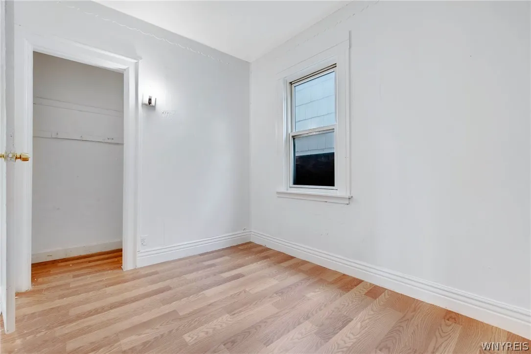 878 Clinton Street, Buffalo, New York 14210, Buffalo, New York 14210, 6 Bedrooms Bedrooms, ,2 BathroomsBathrooms,Residential,Closed,878 Clinton Street, Buffalo, New York 14210,0,B1551682
