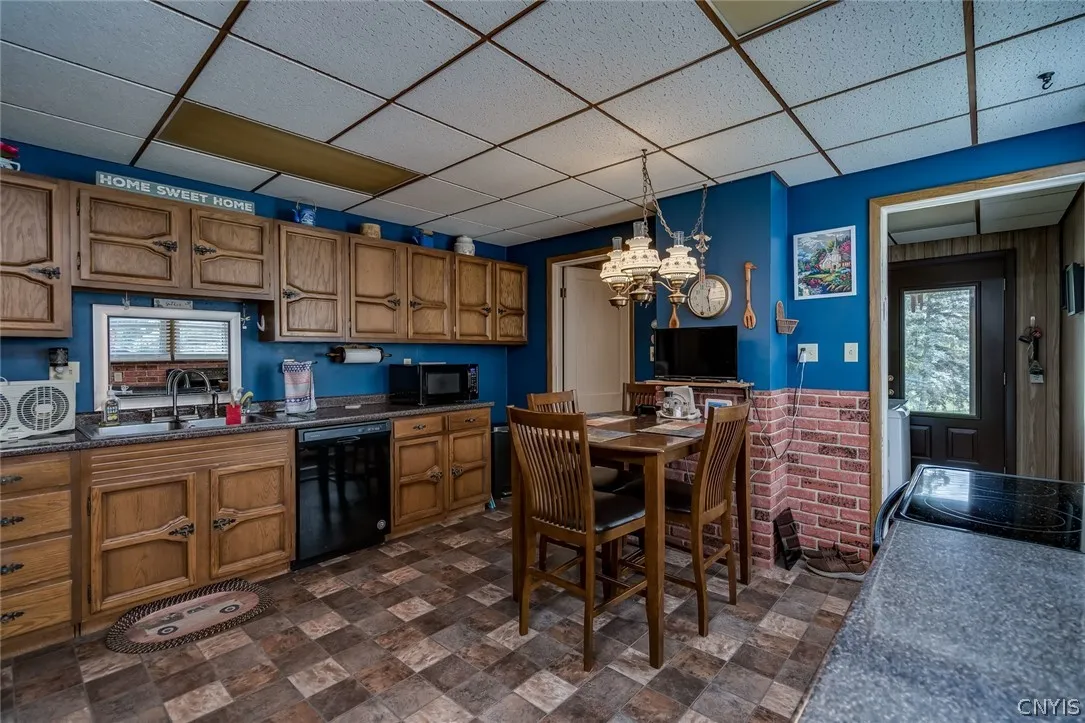 7454 South State Street, Lowville, New York 13367, Lowville, New York 13367, 4 Bedrooms Bedrooms, 11 Rooms Rooms,2 BathroomsBathrooms,Residential,Closed,7454 South State Street, Lowville, New York 13367,0,S1551680