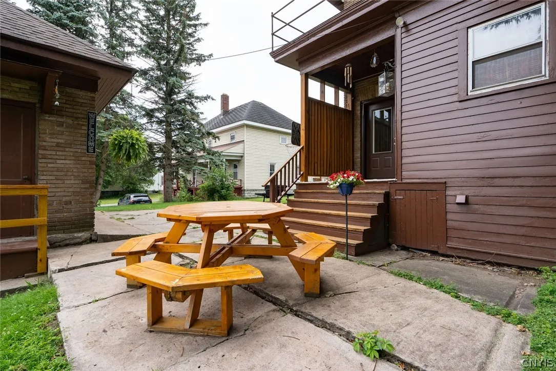 7454 South State Street, Lowville, New York 13367, Lowville, New York 13367, 4 Bedrooms Bedrooms, 11 Rooms Rooms,2 BathroomsBathrooms,Residential,Closed,7454 South State Street, Lowville, New York 13367,0,S1551680