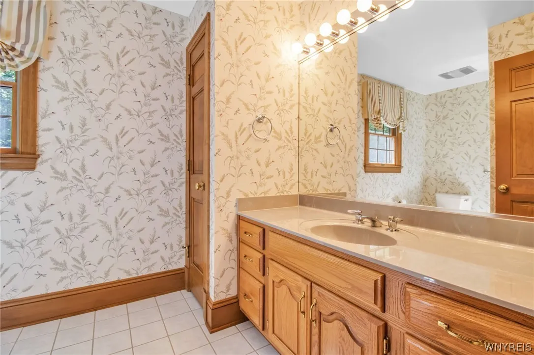 50 Hillsboro Drive, Orchard Park, New York 14127, Orchard Park, New York 14127, 4 Bedrooms Bedrooms, 14 Rooms Rooms,3 BathroomsBathrooms,Residential,Closed,50 Hillsboro Drive, Orchard Park, New York 14127,0,B1550235