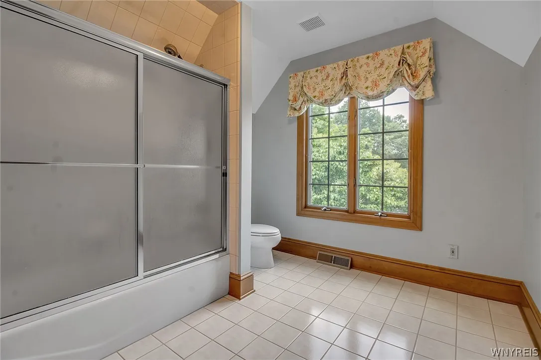 50 Hillsboro Drive, Orchard Park, New York 14127, Orchard Park, New York 14127, 4 Bedrooms Bedrooms, 14 Rooms Rooms,3 BathroomsBathrooms,Residential,Closed,50 Hillsboro Drive, Orchard Park, New York 14127,0,B1550235