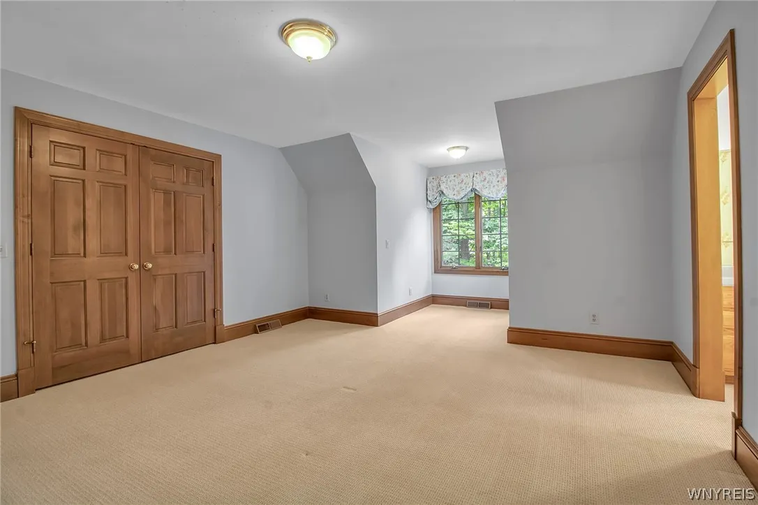 50 Hillsboro Drive, Orchard Park, New York 14127, Orchard Park, New York 14127, 4 Bedrooms Bedrooms, 14 Rooms Rooms,3 BathroomsBathrooms,Residential,Closed,50 Hillsboro Drive, Orchard Park, New York 14127,0,B1550235