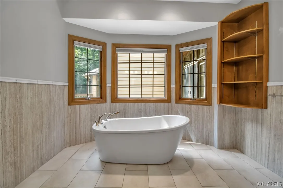 50 Hillsboro Drive, Orchard Park, New York 14127, Orchard Park, New York 14127, 4 Bedrooms Bedrooms, 14 Rooms Rooms,3 BathroomsBathrooms,Residential,Closed,50 Hillsboro Drive, Orchard Park, New York 14127,0,B1550235