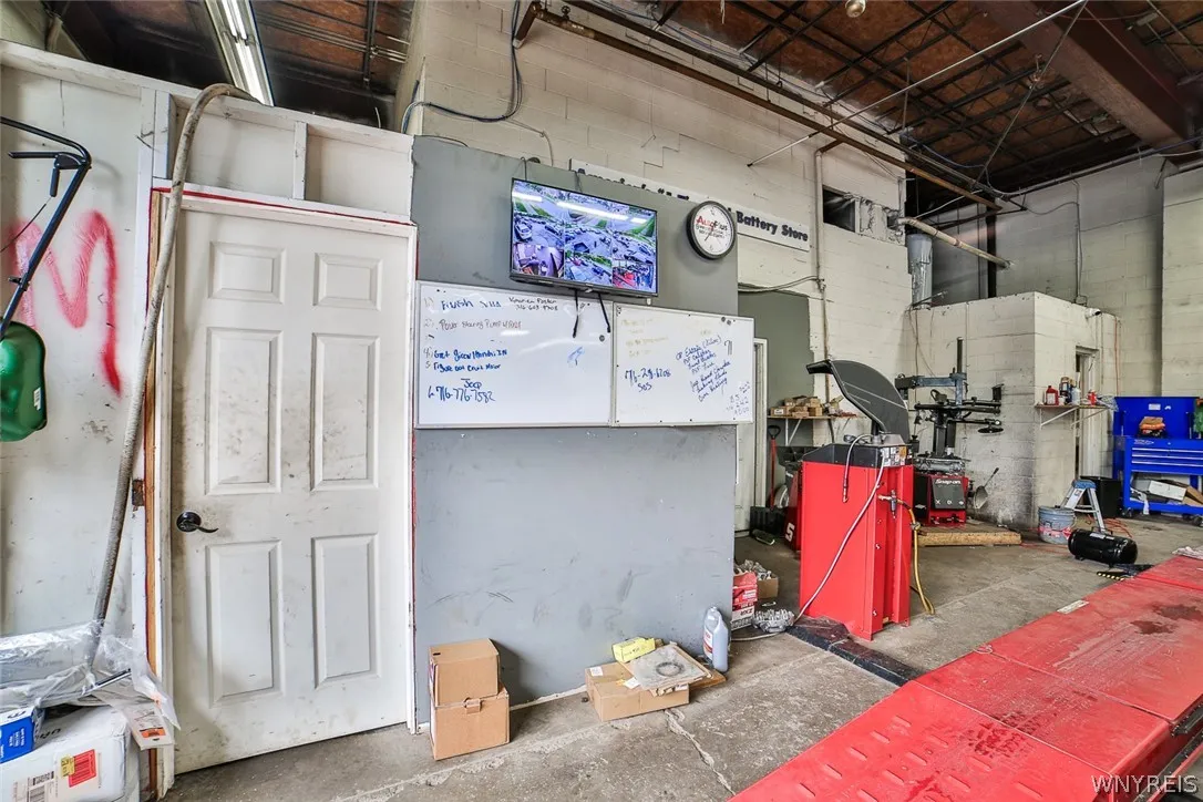 59 Stanislaus Street, Buffalo, New York 14212, Buffalo, New York 14212, ,Commercial Sale,Closed,59 Stanislaus Street, Buffalo, New York 14212,0,B1551658