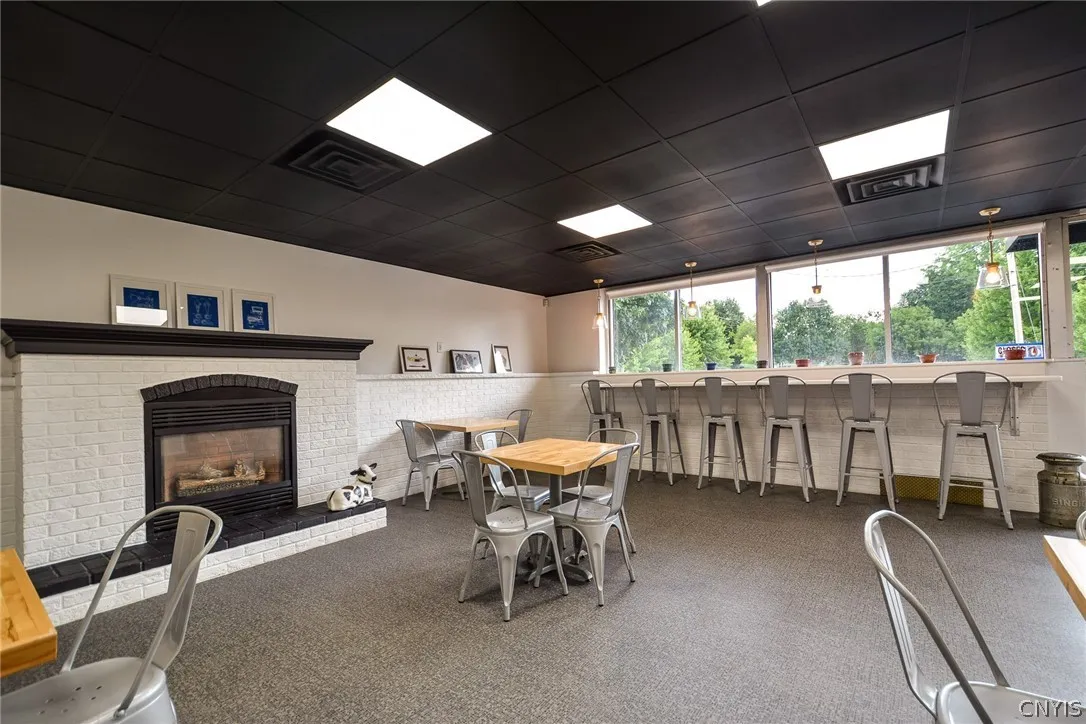 210 West Seneca Turnpike, Syracuse, New York 13205, Syracuse, New York 13205, ,Commercial Sale,For Sale,210 West Seneca Turnpike, Syracuse, New York 13205,0,S1551643