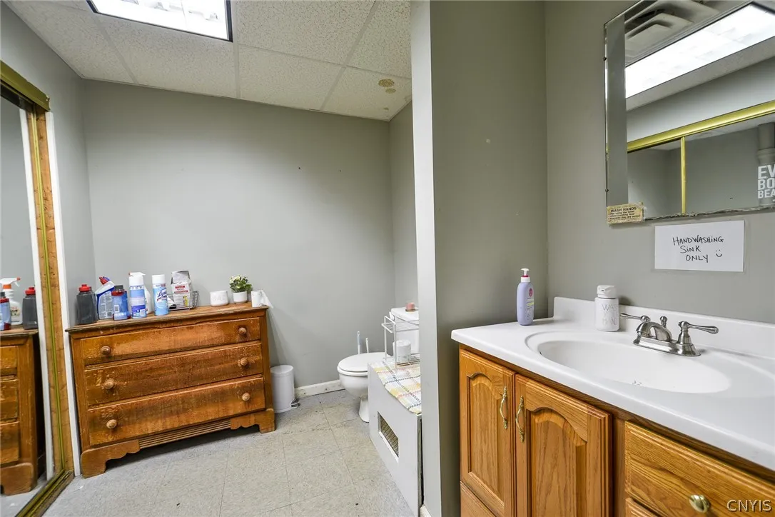 210 West Seneca Turnpike, Syracuse, New York 13205, Syracuse, New York 13205, ,Commercial Sale,For Sale,210 West Seneca Turnpike, Syracuse, New York 13205,0,S1551643