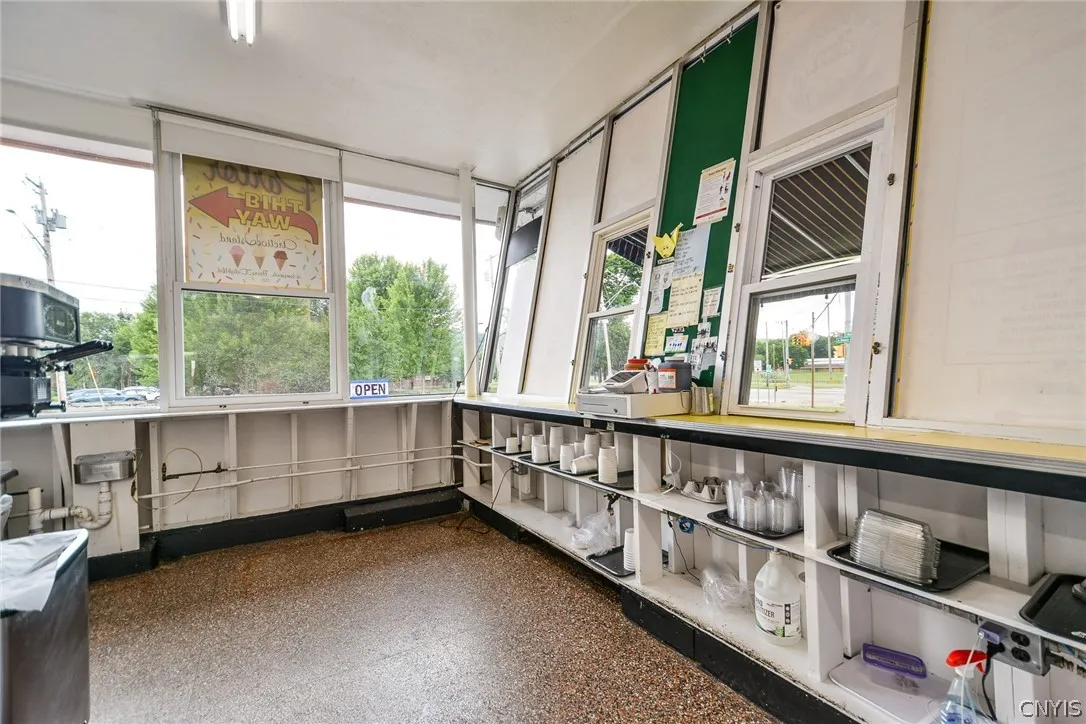 210 West Seneca Turnpike, Syracuse, New York 13205, Syracuse, New York 13205, ,Commercial Sale,For Sale,210 West Seneca Turnpike, Syracuse, New York 13205,0,S1551643