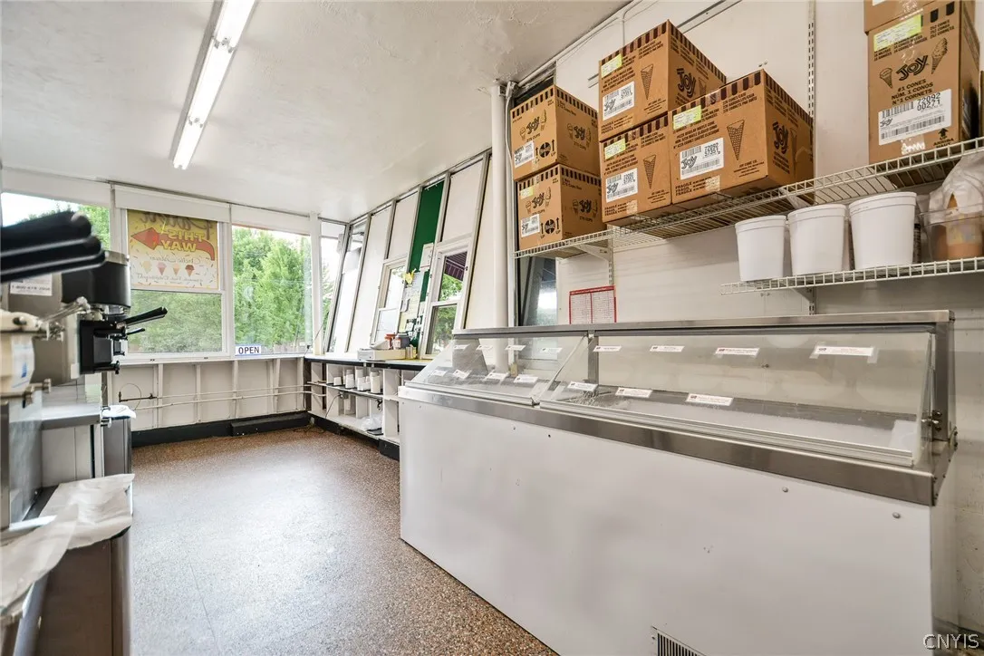 210 West Seneca Turnpike, Syracuse, New York 13205, Syracuse, New York 13205, ,Commercial Sale,For Sale,210 West Seneca Turnpike, Syracuse, New York 13205,0,S1551643