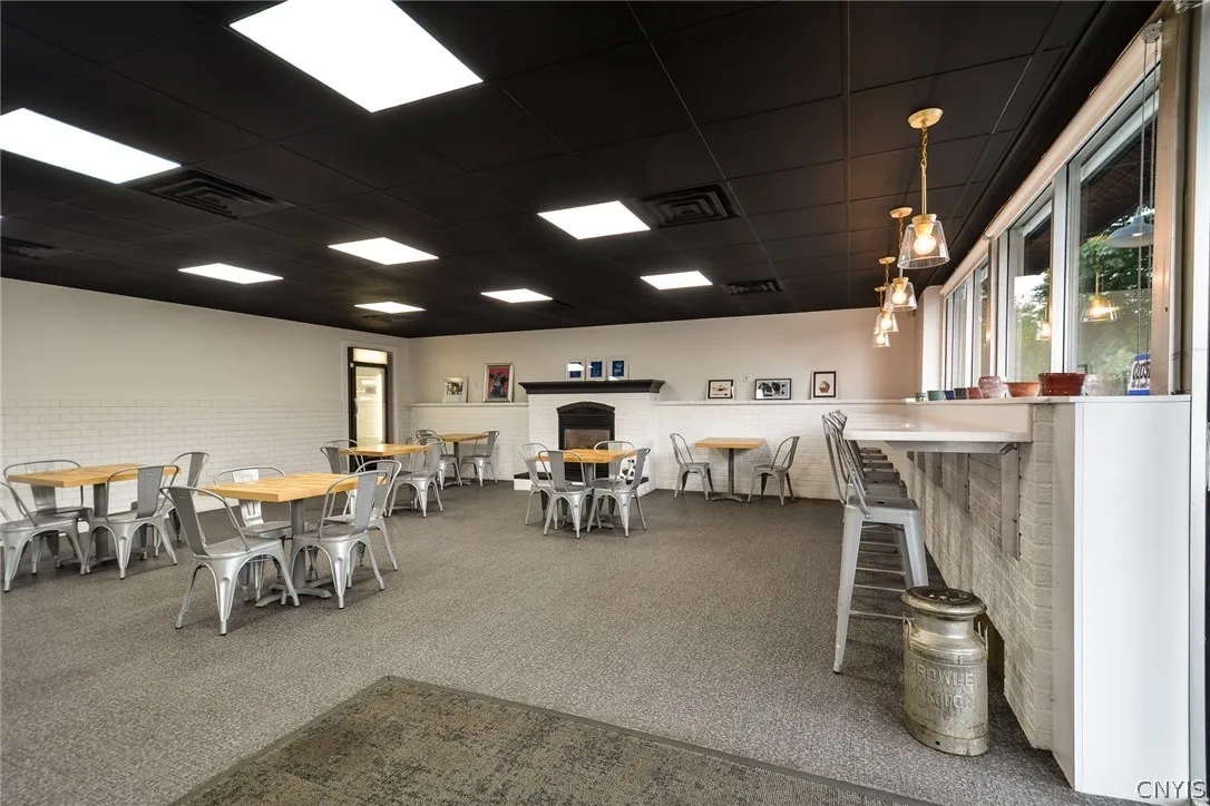 210 West Seneca Turnpike, Syracuse, New York 13205, Syracuse, New York 13205, ,Commercial Sale,For Sale,210 West Seneca Turnpike, Syracuse, New York 13205,0,S1551643