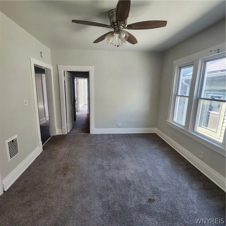 515 Ontario Street, Buffalo, New York 14207, Buffalo, New York 14207, 6 Bedrooms Bedrooms, ,2 BathroomsBathrooms,Residential,Closed,515 Ontario Street, Buffalo, New York 14207,0,B1551935