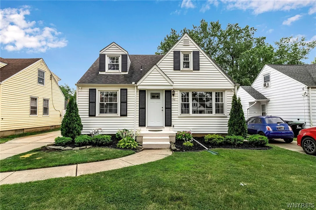 192 Wrexham Court North, Tonawanda-town, New York, Tonawanda, New York 14150, 3 Bedrooms Bedrooms, 5 Rooms Rooms,1 BathroomBathrooms,Residential,Closed,192 Wrexham Court North, Tonawanda-town, New York ,0,B1551939