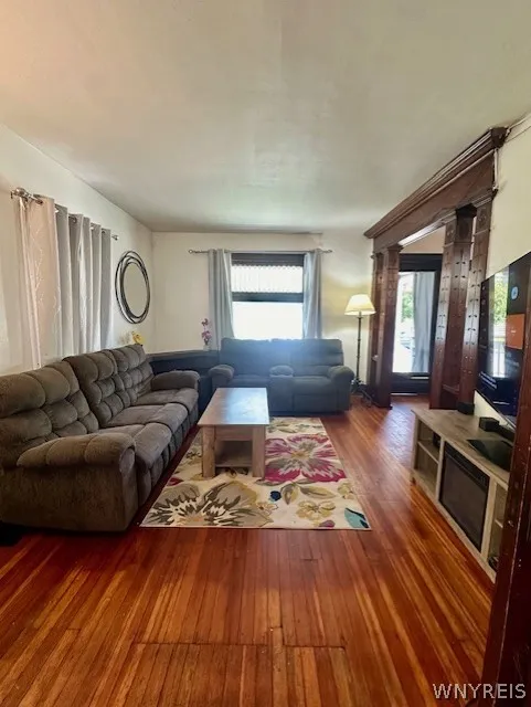67 Burch Avenue, West Seneca, New York 14210, West Seneca, New York 14210, 4 Bedrooms Bedrooms, 8 Rooms Rooms,1 BathroomBathrooms,Residential,Closed,67 Burch Avenue, West Seneca, New York 14210,0,B1552399