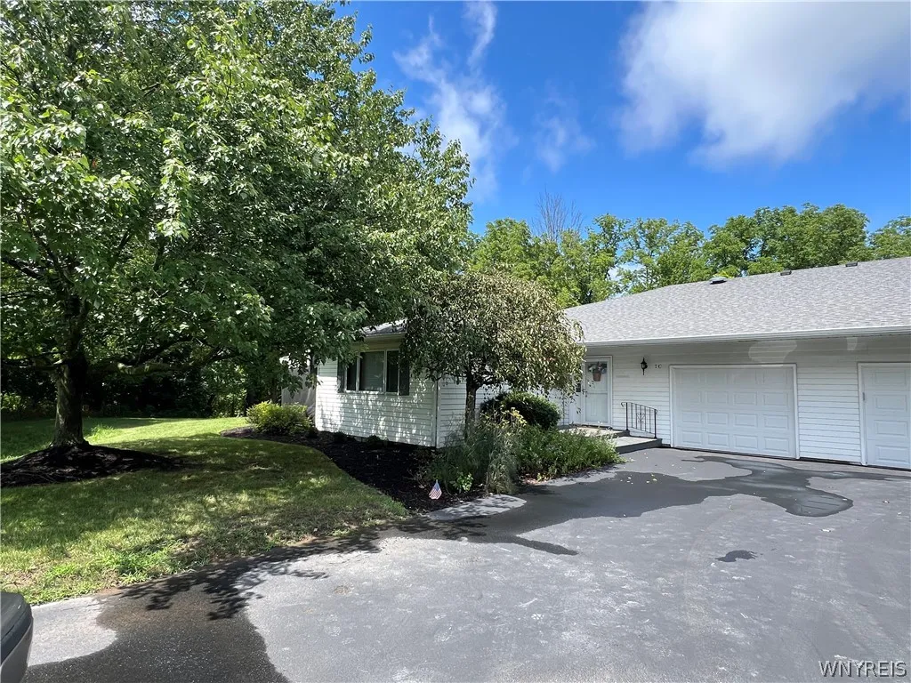 5861 Goodrich Road 7c, Clarence, New York 14032, Clarence, New York 14032, 2 Bedrooms Bedrooms, 5 Rooms Rooms,2 BathroomsBathrooms,Residential,Closed,5861 Goodrich Road 7c, Clarence, New York 14032,0,B1552552