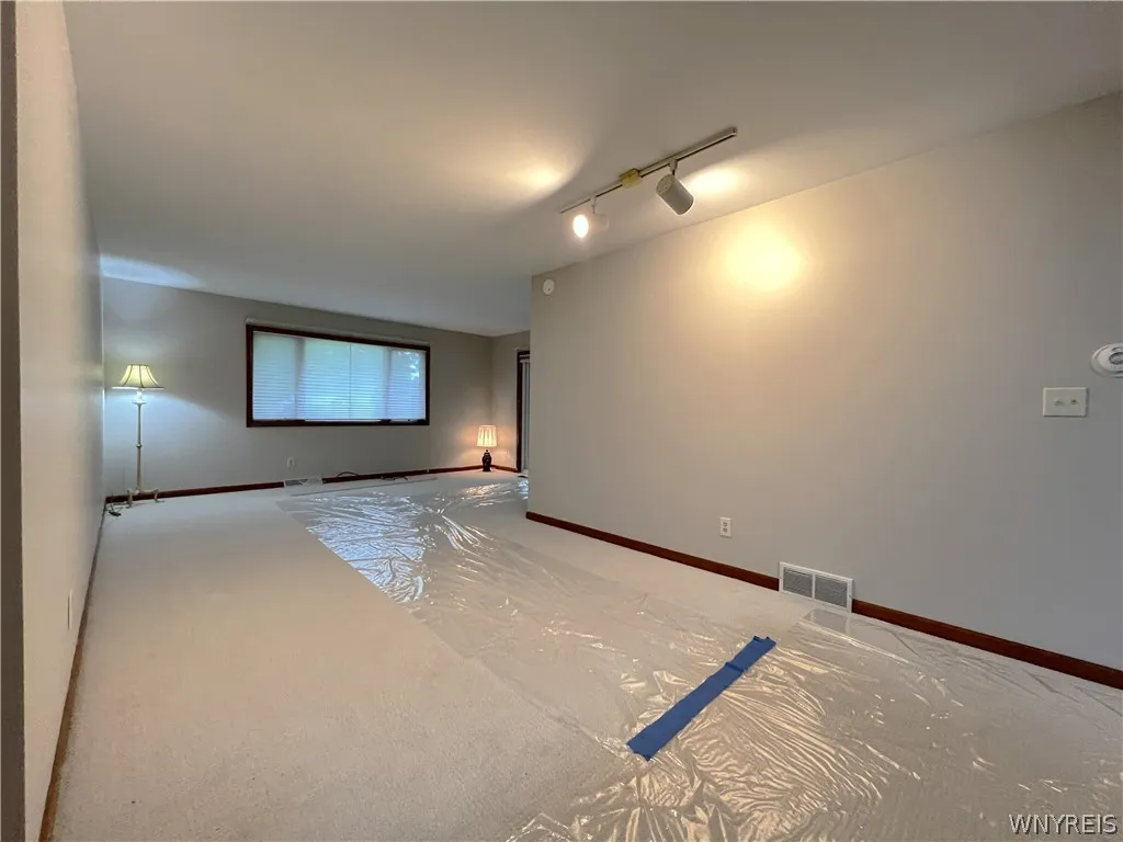 5861 Goodrich Road 7c, Clarence, New York 14032, Clarence, New York 14032, 2 Bedrooms Bedrooms, 5 Rooms Rooms,2 BathroomsBathrooms,Residential,Closed,5861 Goodrich Road 7c, Clarence, New York 14032,0,B1552552