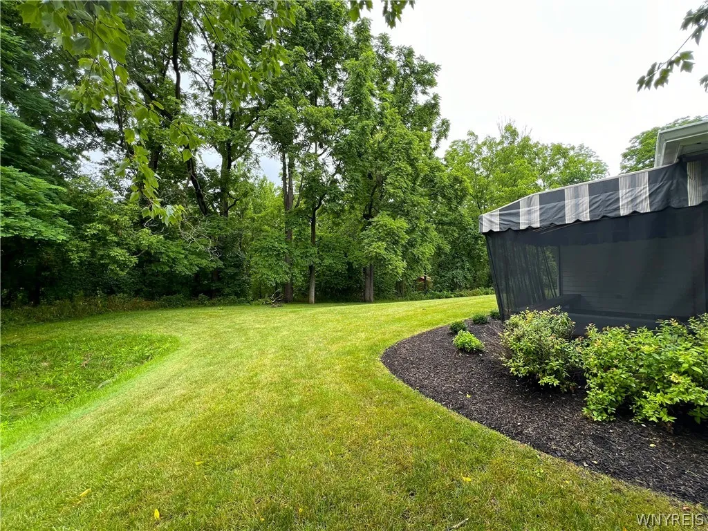 5861 Goodrich Road 7c, Clarence, New York 14032, Clarence, New York 14032, 2 Bedrooms Bedrooms, 5 Rooms Rooms,2 BathroomsBathrooms,Residential,Closed,5861 Goodrich Road 7c, Clarence, New York 14032,0,B1552552