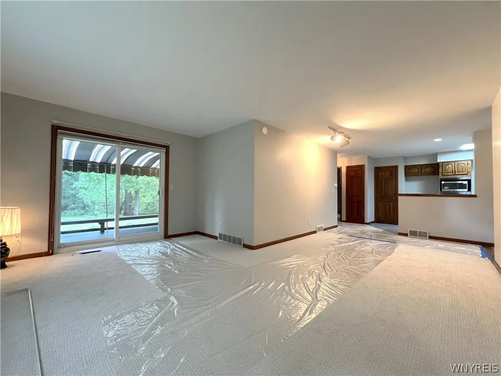 5861 Goodrich Road 7c, Clarence, New York 14032, Clarence, New York 14032, 2 Bedrooms Bedrooms, 5 Rooms Rooms,2 BathroomsBathrooms,Residential,Closed,5861 Goodrich Road 7c, Clarence, New York 14032,0,B1552552