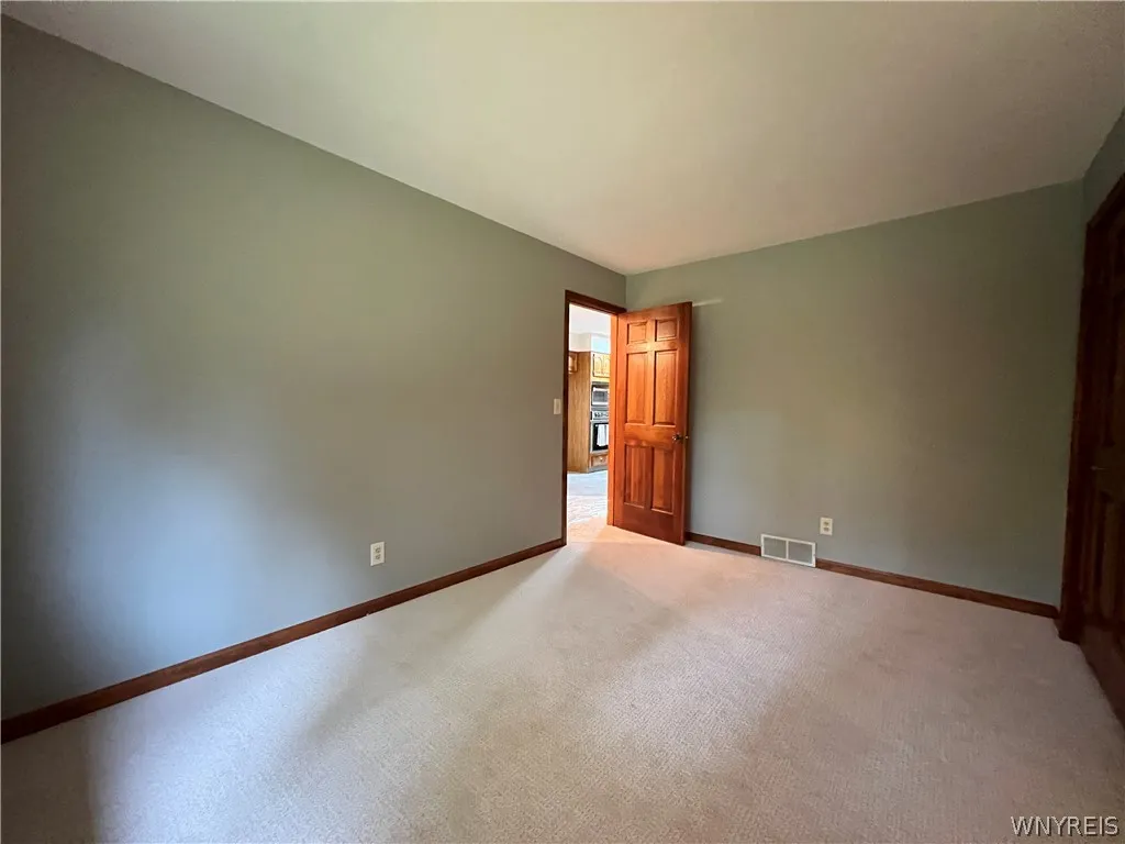5861 Goodrich Road 7c, Clarence, New York 14032, Clarence, New York 14032, 2 Bedrooms Bedrooms, 5 Rooms Rooms,2 BathroomsBathrooms,Residential,Closed,5861 Goodrich Road 7c, Clarence, New York 14032,0,B1552552