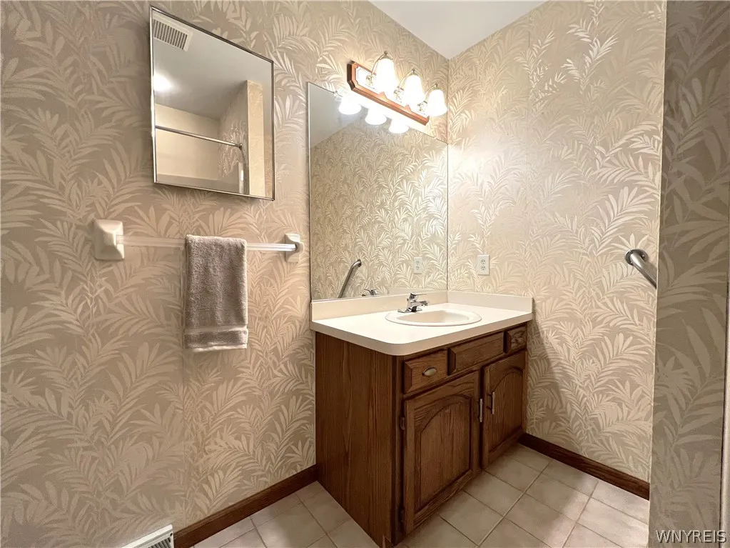5861 Goodrich Road 7c, Clarence, New York 14032, Clarence, New York 14032, 2 Bedrooms Bedrooms, 5 Rooms Rooms,2 BathroomsBathrooms,Residential,Closed,5861 Goodrich Road 7c, Clarence, New York 14032,0,B1552552
