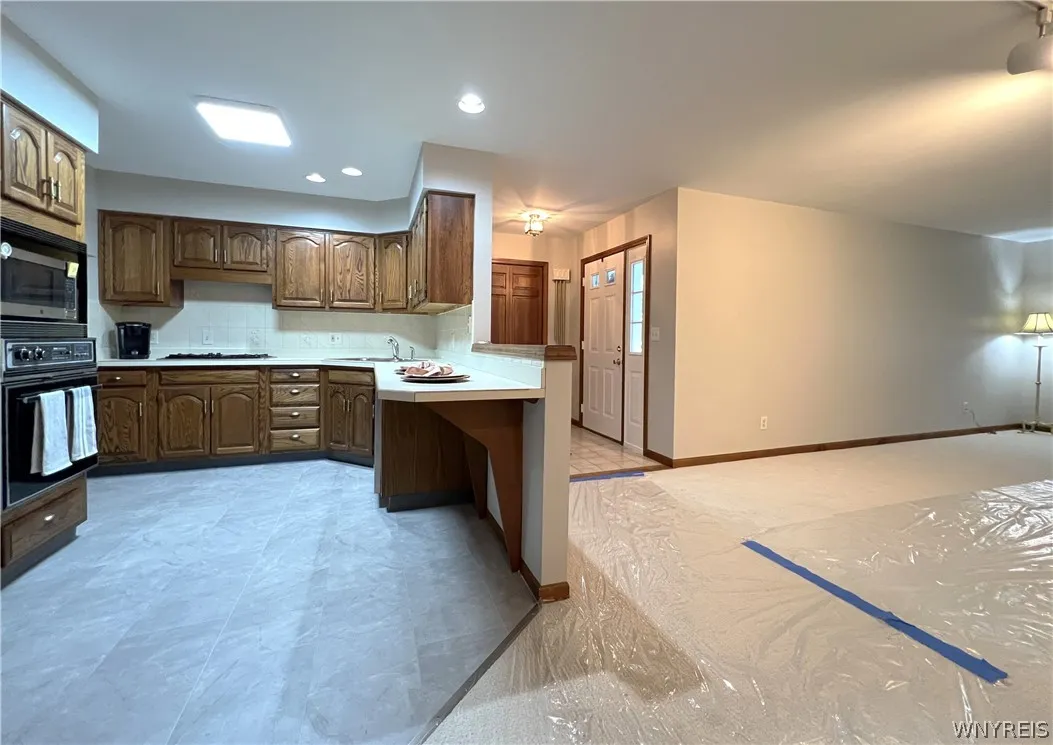 5861 Goodrich Road 7c, Clarence, New York 14032, Clarence, New York 14032, 2 Bedrooms Bedrooms, 5 Rooms Rooms,2 BathroomsBathrooms,Residential,Closed,5861 Goodrich Road 7c, Clarence, New York 14032,0,B1552552