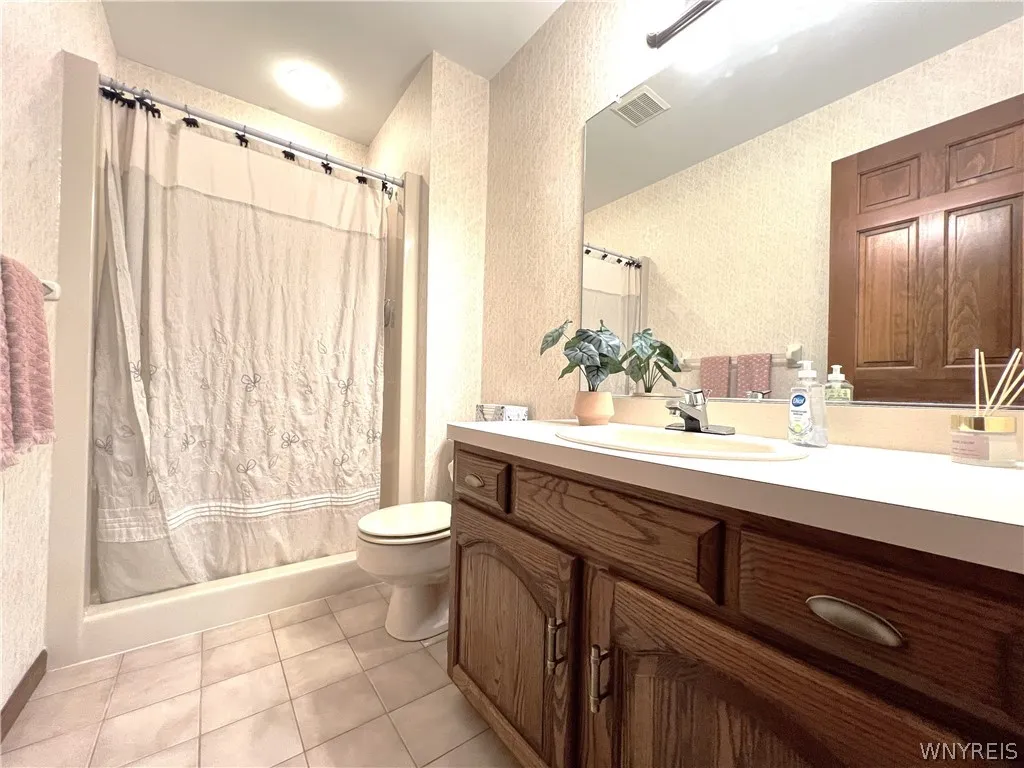 5861 Goodrich Road 7c, Clarence, New York 14032, Clarence, New York 14032, 2 Bedrooms Bedrooms, 5 Rooms Rooms,2 BathroomsBathrooms,Residential,Closed,5861 Goodrich Road 7c, Clarence, New York 14032,0,B1552552