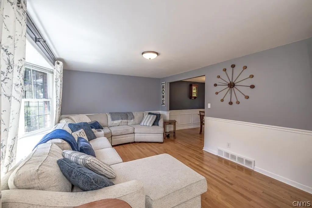 112 Crabapple Lane, Geddes, New York 13219, Geddes, New York 13219, 4 Bedrooms Bedrooms, 9 Rooms Rooms,2 BathroomsBathrooms,Residential,Closed,112 Crabapple Lane, Geddes, New York 13219,0,S1550582
