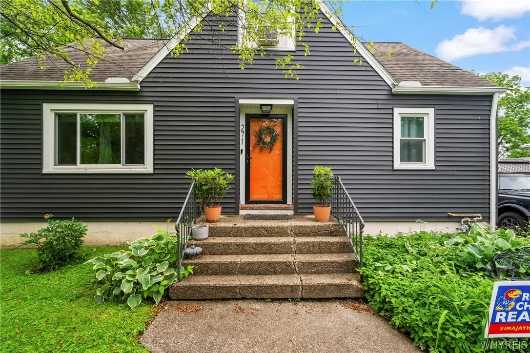 271 Sycamore Street, Aurora, New York 14052, Aurora, New York 14052, 5 Bedrooms Bedrooms, 8 Rooms Rooms,1 BathroomBathrooms,Residential,Closed,271 Sycamore Street, Aurora, New York 14052,0,B1552920