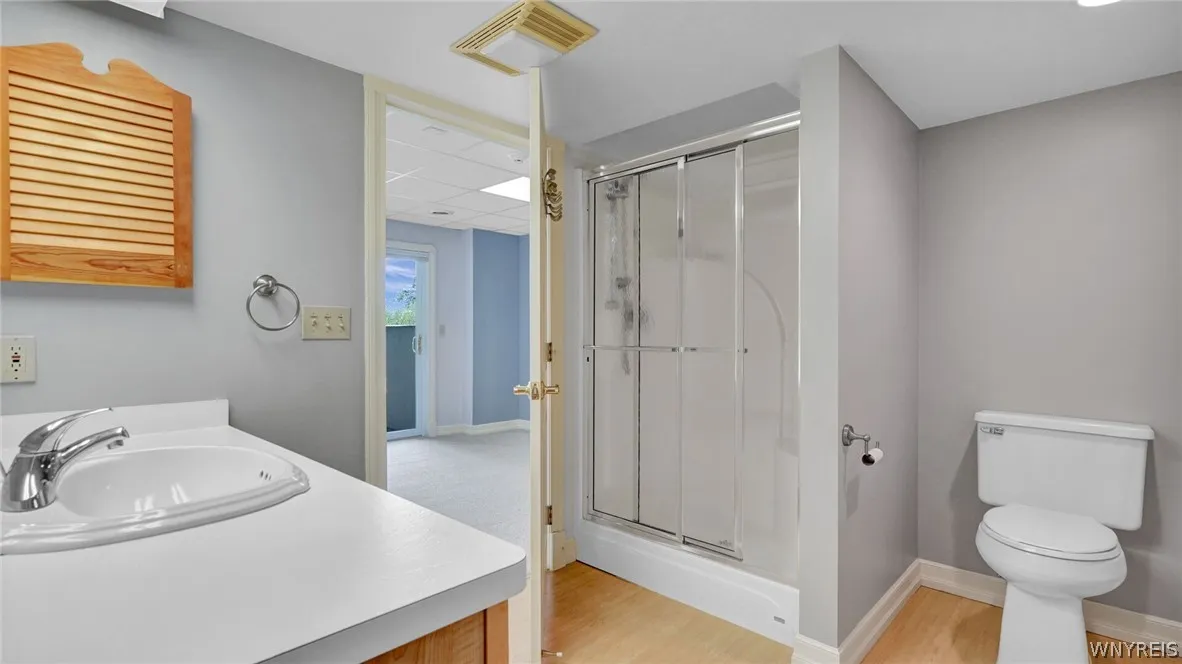 28 Highland Drive, Aurora, New York 14052, Aurora, New York 14052, 5 Bedrooms Bedrooms, 10 Rooms Rooms,3 BathroomsBathrooms,Residential,Closed,28 Highland Drive, Aurora, New York 14052,0,B1552266