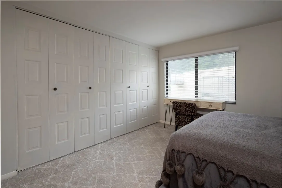 318 Bay Village Drive, Irondequoit, New York 14609, Irondequoit, New York 14609, 2 Bedrooms Bedrooms, 5 Rooms Rooms,2 BathroomsBathrooms,Residential,Closed,318 Bay Village Drive, Irondequoit, New York 14609,0,R1553036