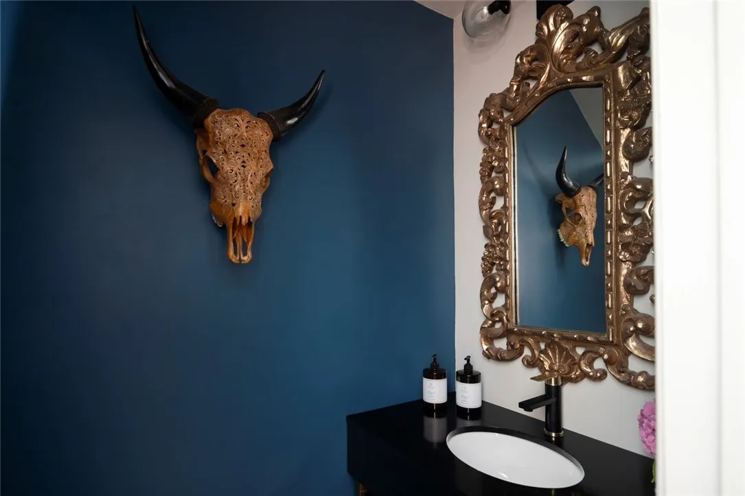 318 Bay Village Drive, Irondequoit, New York 14609, Irondequoit, New York 14609, 2 Bedrooms Bedrooms, 5 Rooms Rooms,2 BathroomsBathrooms,Residential,Closed,318 Bay Village Drive, Irondequoit, New York 14609,0,R1553036