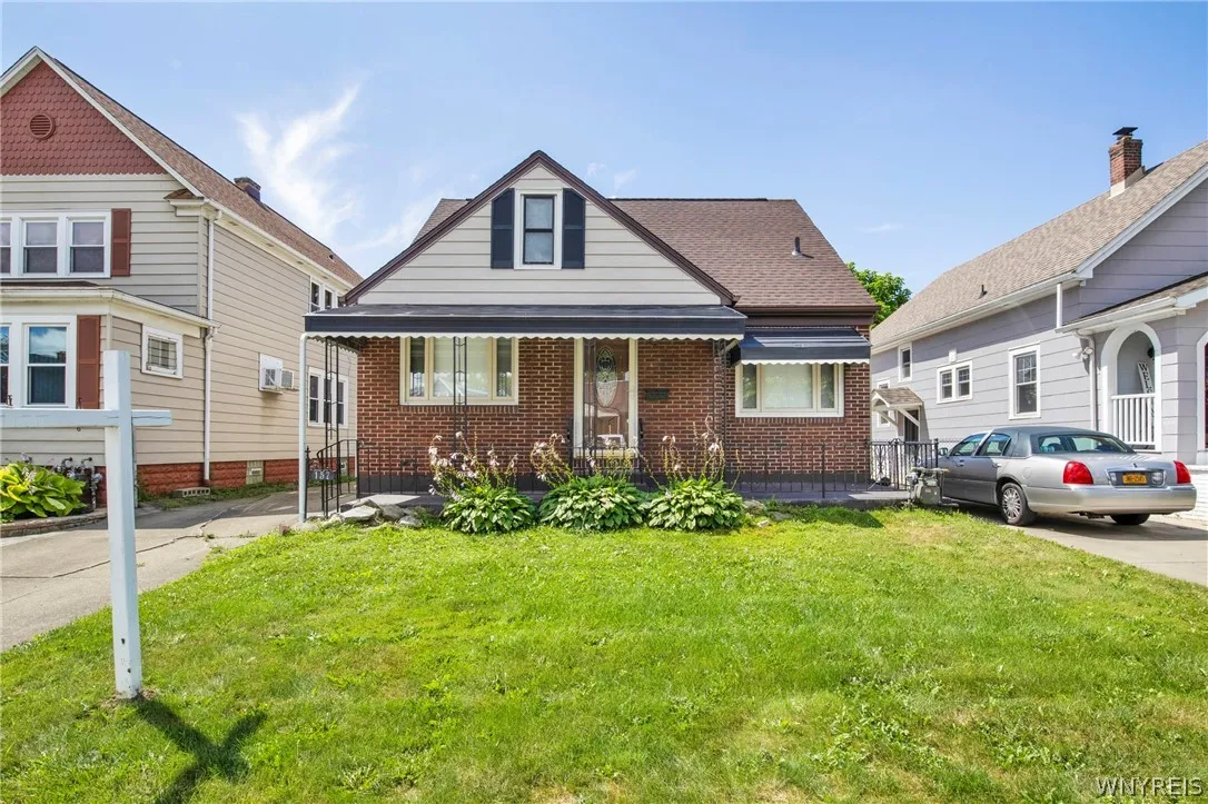 157 Culver Road, Buffalo, New York 14220, Buffalo, New York 14220, 3 Bedrooms Bedrooms, 5 Rooms Rooms,1 BathroomBathrooms,Residential,Closed,157 Culver Road, Buffalo, New York 14220,0,B1551703