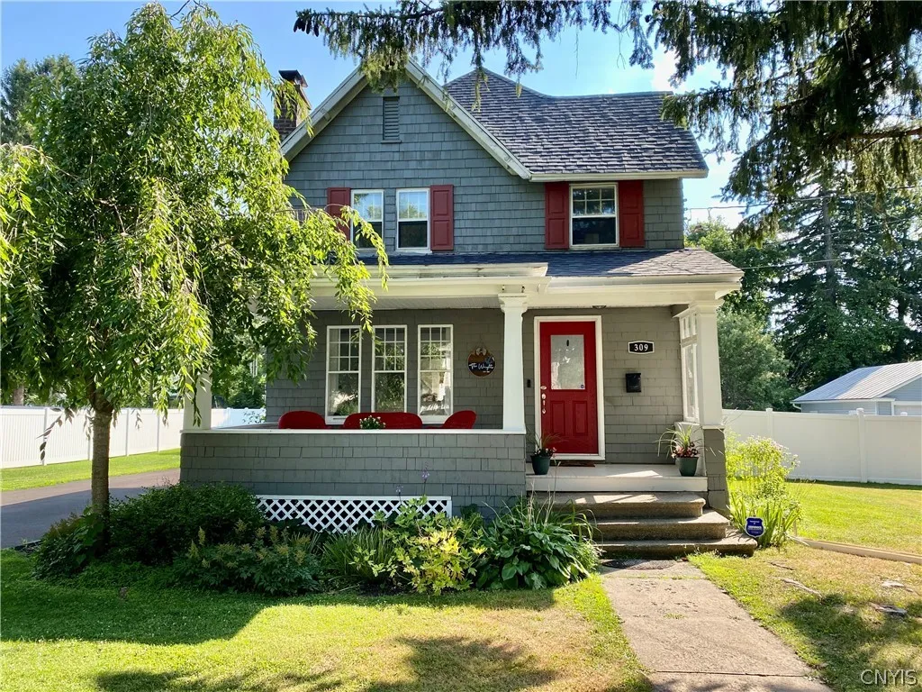 309 East Campbell Avenue, Sherrill, New York 13461, Sherrill, New York 13461, 3 Bedrooms Bedrooms, 7 Rooms Rooms,1 BathroomBathrooms,Residential Lease,Closed,309 East Campbell Avenue, Sherrill, New York 13461,0,S1553390