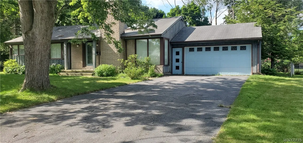 326 Cadman Drive, Amherst, New York 14221, Amherst, New York 14221, 3 Bedrooms Bedrooms, 7 Rooms Rooms,2 BathroomsBathrooms,Residential,Closed,326 Cadman Drive, Amherst, New York 14221,0,B1553304