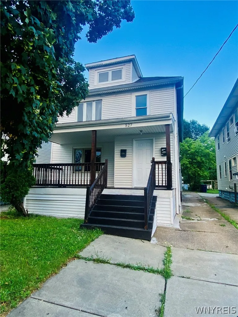 527 Ontario Street, Buffalo, New York 14207, Buffalo, New York 14207, 4 Bedrooms Bedrooms, ,2 BathroomsBathrooms,Residential,Closed,527 Ontario Street, Buffalo, New York 14207,0,B1553076