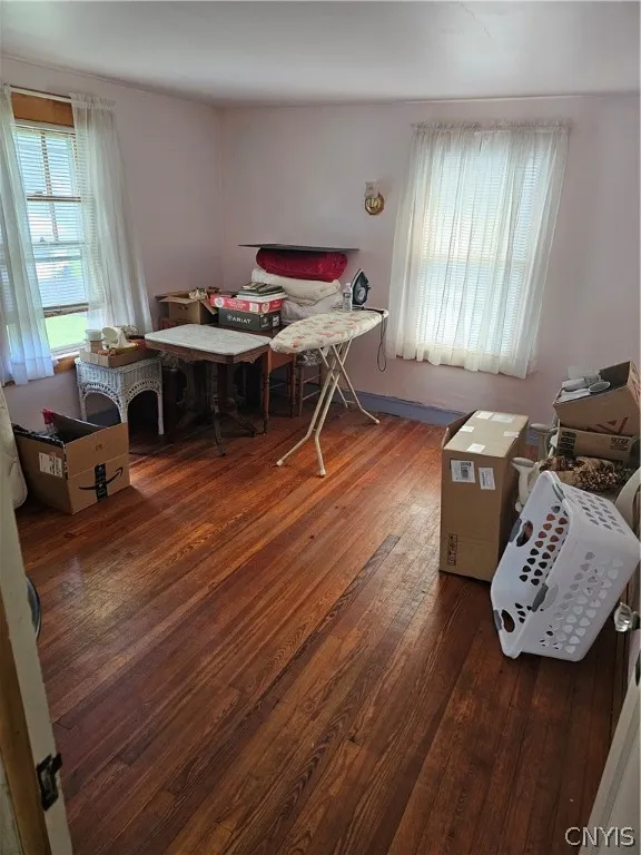 5 Vanduyne Avenue, Owasco, New York 13021, Owasco, New York 13021, 4 Bedrooms Bedrooms, 7 Rooms Rooms,1 BathroomBathrooms,Residential,Closed,5 Vanduyne Avenue, Owasco, New York 13021,S1553467