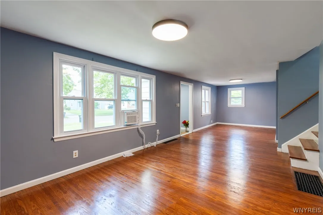 123 Kelvin Drive, Tonawanda-town, New York 14223, Tonawanda, New York 14223, 4 Bedrooms Bedrooms, 7 Rooms Rooms,2 BathroomsBathrooms,Residential,Closed,123 Kelvin Drive, Tonawanda-town, New York 14223,0,B1553705