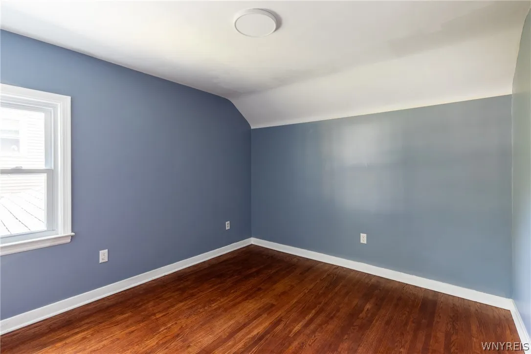 123 Kelvin Drive, Tonawanda-town, New York 14223, Tonawanda, New York 14223, 4 Bedrooms Bedrooms, 7 Rooms Rooms,2 BathroomsBathrooms,Residential,Closed,123 Kelvin Drive, Tonawanda-town, New York 14223,0,B1553705