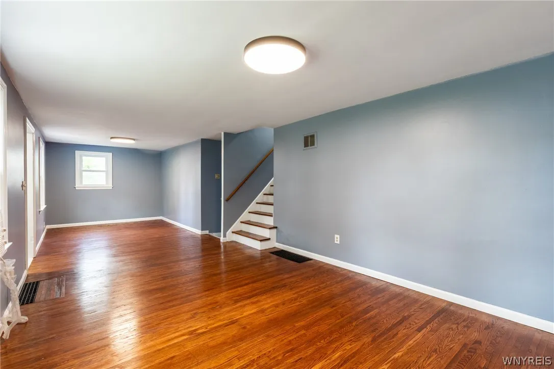 123 Kelvin Drive, Tonawanda-town, New York 14223, Tonawanda, New York 14223, 4 Bedrooms Bedrooms, 7 Rooms Rooms,2 BathroomsBathrooms,Residential,Closed,123 Kelvin Drive, Tonawanda-town, New York 14223,0,B1553705