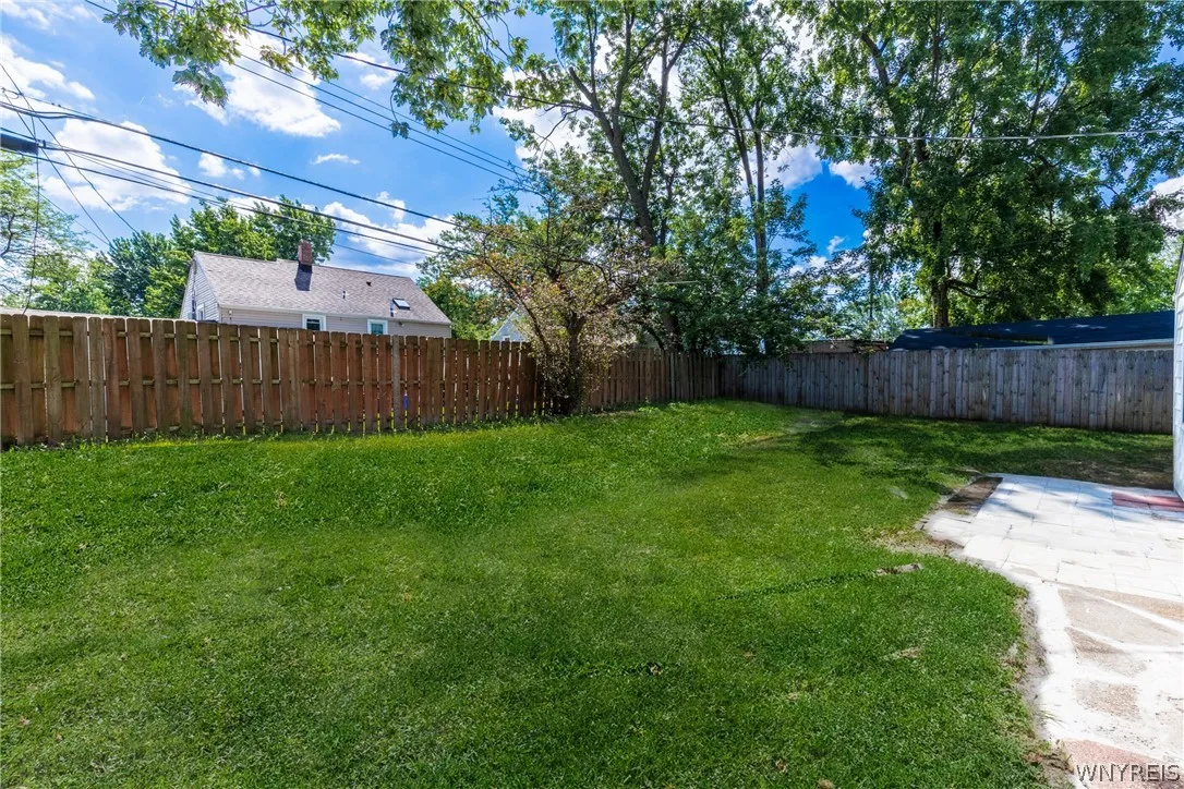 123 Kelvin Drive, Tonawanda-town, New York 14223, Tonawanda, New York 14223, 4 Bedrooms Bedrooms, 7 Rooms Rooms,2 BathroomsBathrooms,Residential,Closed,123 Kelvin Drive, Tonawanda-town, New York 14223,0,B1553705