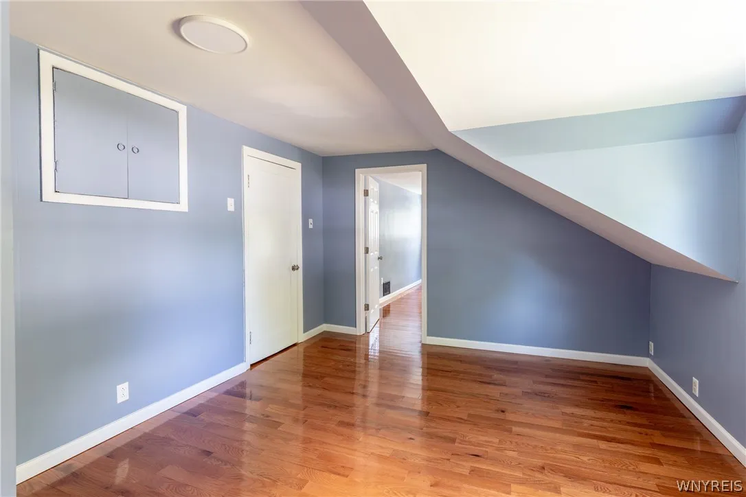 123 Kelvin Drive, Tonawanda-town, New York 14223, Tonawanda, New York 14223, 4 Bedrooms Bedrooms, 7 Rooms Rooms,2 BathroomsBathrooms,Residential,Closed,123 Kelvin Drive, Tonawanda-town, New York 14223,0,B1553705