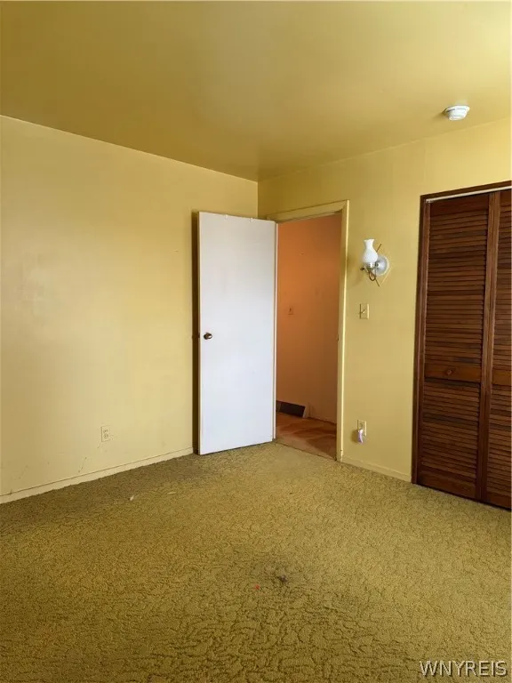 244 Desmond Drive, Tonawanda-town, New York 14150, Tonawanda, New York 14150, 4 Bedrooms Bedrooms, ,2 BathroomsBathrooms,Residential,Closed,244 Desmond Drive, Tonawanda-town, New York 14150,0,B1553862