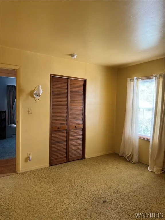 244 Desmond Drive, Tonawanda-town, New York 14150, Tonawanda, New York 14150, 4 Bedrooms Bedrooms, ,2 BathroomsBathrooms,Residential,Closed,244 Desmond Drive, Tonawanda-town, New York 14150,0,B1553862