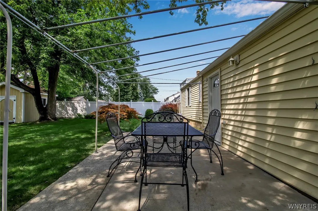 143 Dexter Terrace, Tonawanda-town, New York 14150, Tonawanda, New York 14150, 3 Bedrooms Bedrooms, 6 Rooms Rooms,1 BathroomBathrooms,Residential,Closed,143 Dexter Terrace, Tonawanda-town, New York 14150,0,B1554073