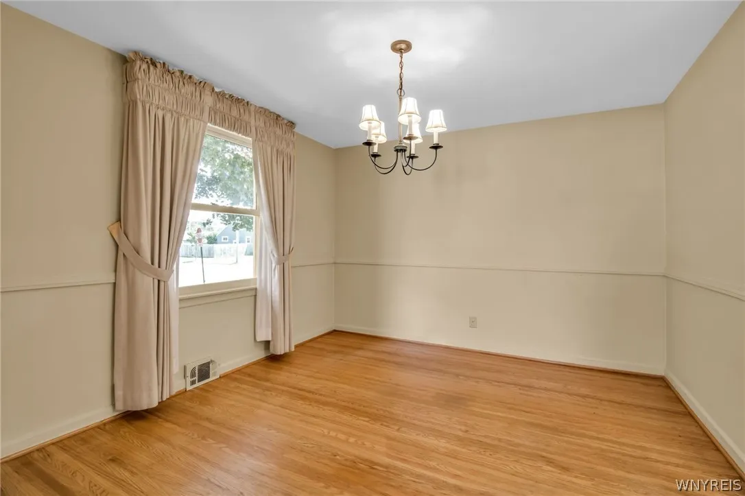 143 Dexter Terrace, Tonawanda-town, New York 14150, Tonawanda, New York 14150, 3 Bedrooms Bedrooms, 6 Rooms Rooms,1 BathroomBathrooms,Residential,Closed,143 Dexter Terrace, Tonawanda-town, New York 14150,0,B1554073