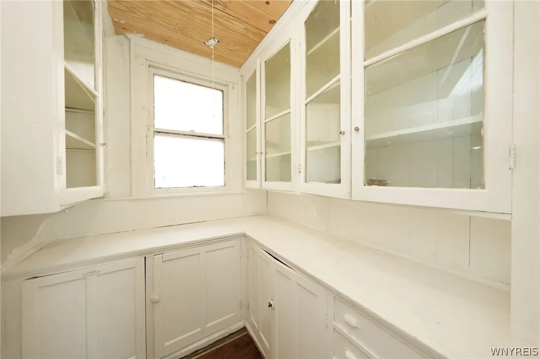 97 Pershing Avenue, Buffalo, New York 14211, Buffalo, New York 14211, 4 Bedrooms Bedrooms, 9 Rooms Rooms,1 BathroomBathrooms,Residential,Closed,97 Pershing Avenue, Buffalo, New York 14211,0,B1554154