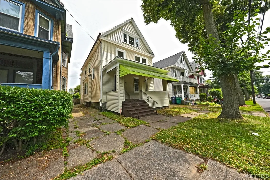 97 Pershing Avenue, Buffalo, New York 14211, Buffalo, New York 14211, 4 Bedrooms Bedrooms, 9 Rooms Rooms,1 BathroomBathrooms,Residential,Closed,97 Pershing Avenue, Buffalo, New York 14211,0,B1554154