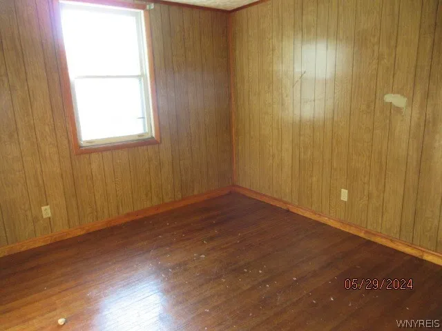 818 West Avenue, Buffalo, New York 14213, Buffalo, New York 14213, 5 Bedrooms Bedrooms, ,2 BathroomsBathrooms,Residential,Closed,818 West Avenue, Buffalo, New York 14213,0,B1554285